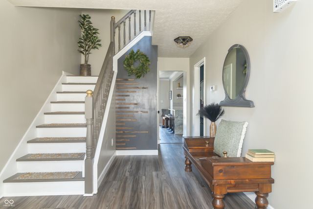 1132 Chapman Drive, Greenfield, IN 46140