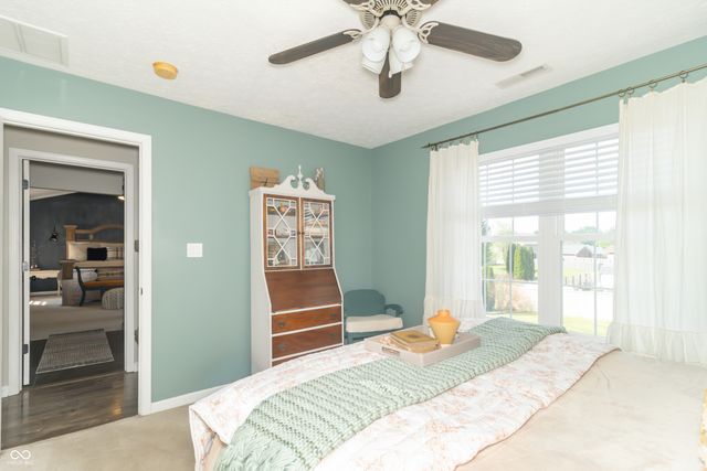 1132 Chapman Drive, Greenfield, IN 46140
