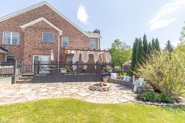 1132 Chapman Drive, Greenfield, IN 46140