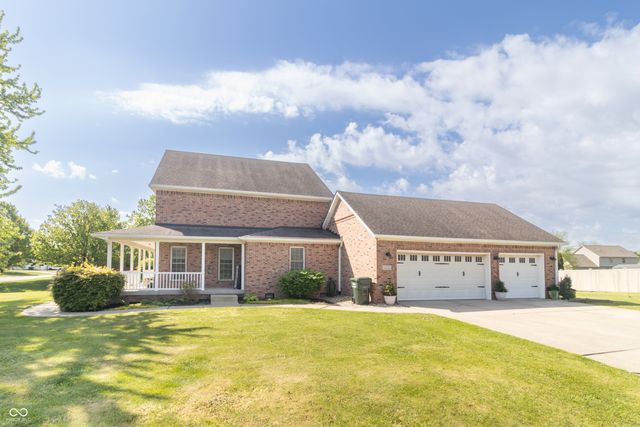 1132 Chapman Drive, Greenfield, IN 46140