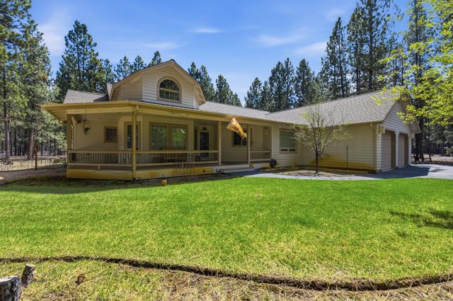 51730 Pine Loop Drive, La Pine, OR 97739