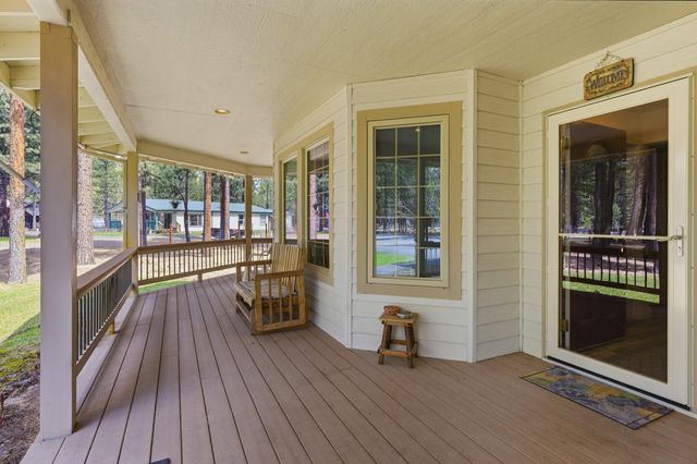 51730 Pine Loop Drive, La Pine, OR 97739