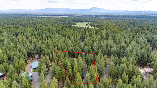 51730 Pine Loop Drive, La Pine, OR 97739