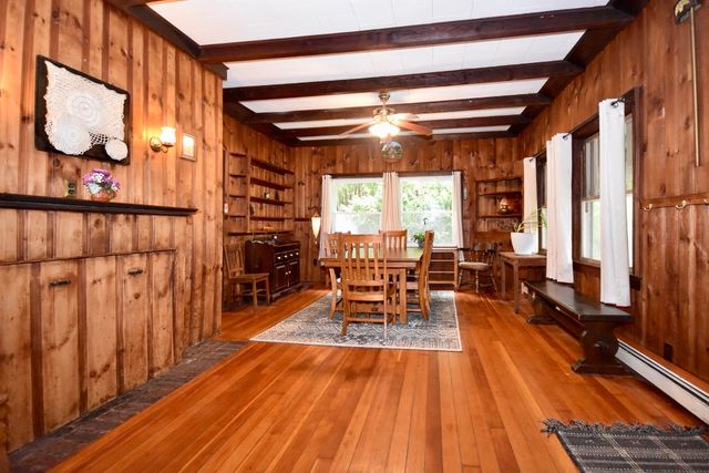 329 Wareham Rd, Marion, MA 02738