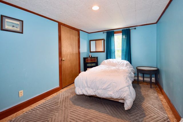 329 Wareham Rd, Marion, MA 02738