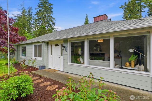 10612 Lake Steilacoom Drive SW, Lakewood, WA 98498
