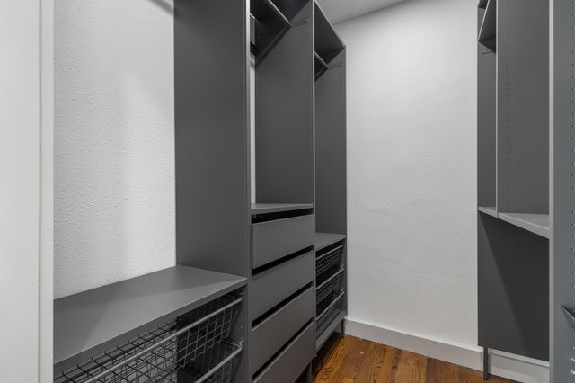 9929 Gooding Drive, Dallas, TX 75220