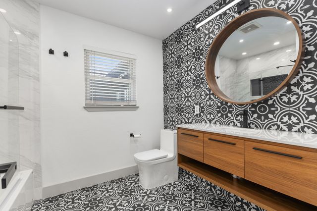 9929 Gooding Drive, Dallas, TX 75220