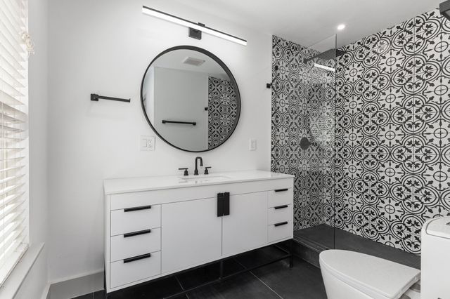 9929 Gooding Drive, Dallas, TX 75220