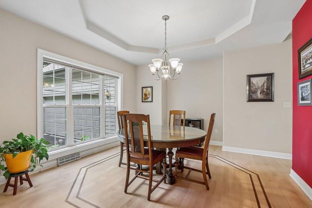 749 Prestwick COURT, Oconomowoc, WI 53066