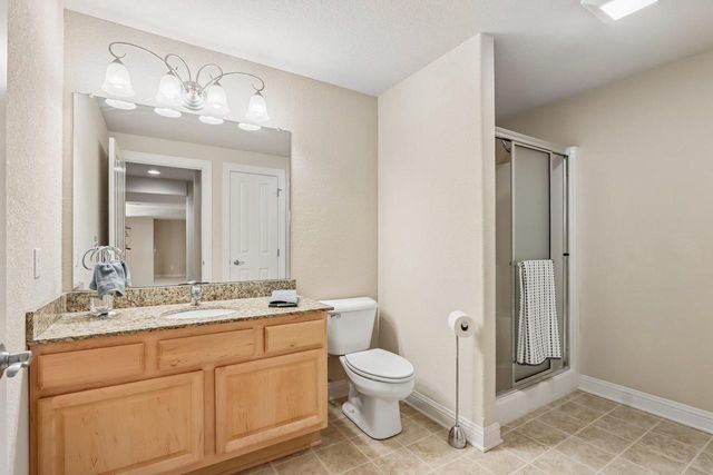 749 Prestwick COURT, Oconomowoc, WI 53066