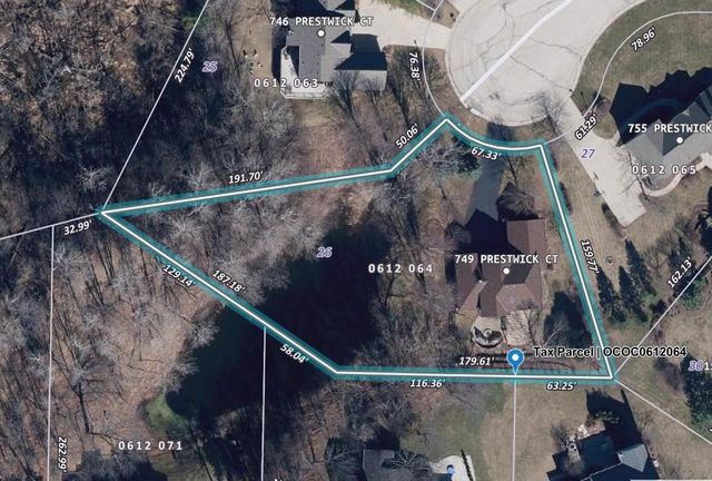749 Prestwick COURT, Oconomowoc, WI 53066
