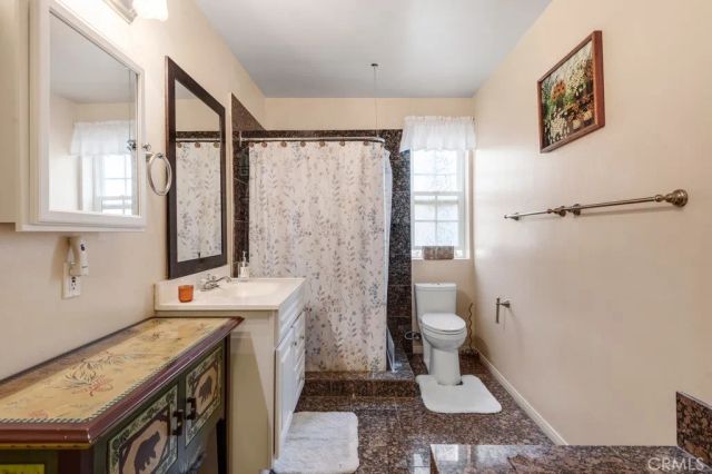27538 Meadow Drive, Lake Arrowhead, CA 92352