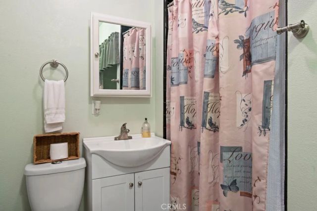 27538 Meadow Drive, Lake Arrowhead, CA 92352