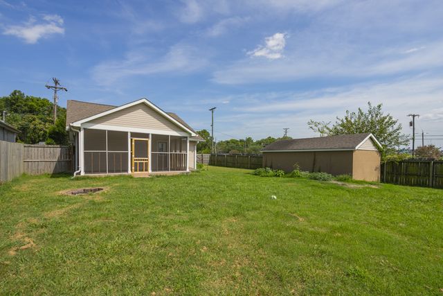 508 N 2nd St, Nashville, TN 37207