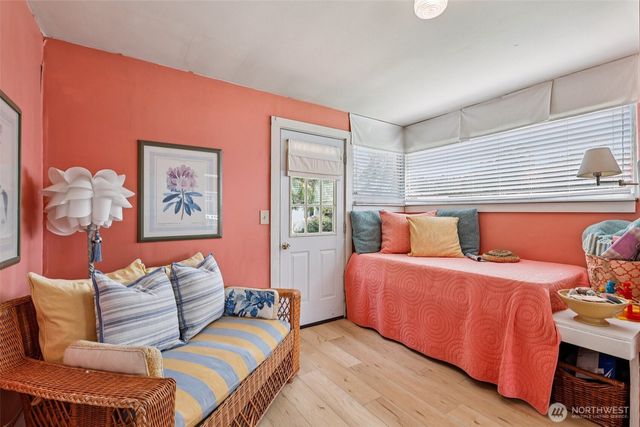 176 Maple Street, Camano Island, WA 98282