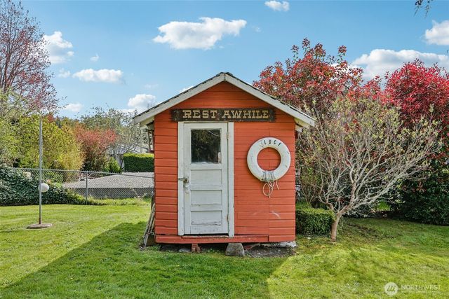 176 Maple Street, Camano Island, WA 98282
