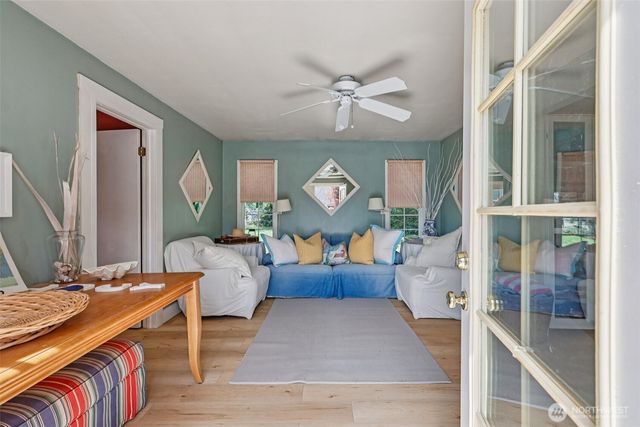 176 Maple Street, Camano Island, WA 98282