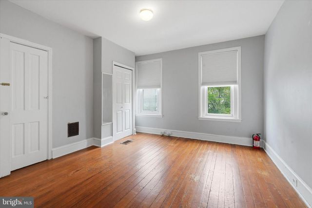 3323 KRAIL ST, Philadelphia, PA 19129