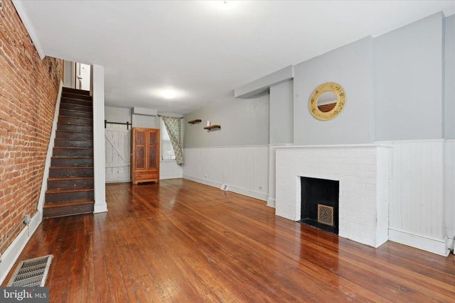 3323 KRAIL ST, Philadelphia, PA 19129