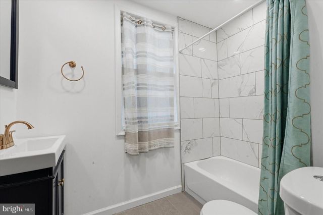 3323 KRAIL ST, Philadelphia, PA 19129