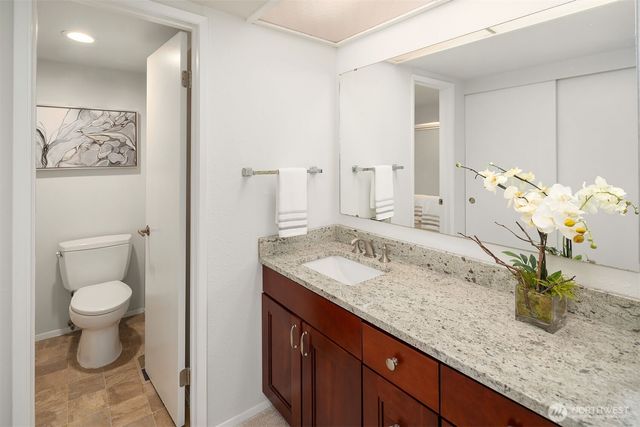 14428 SE 49th Street, Bellevue, WA 98006
