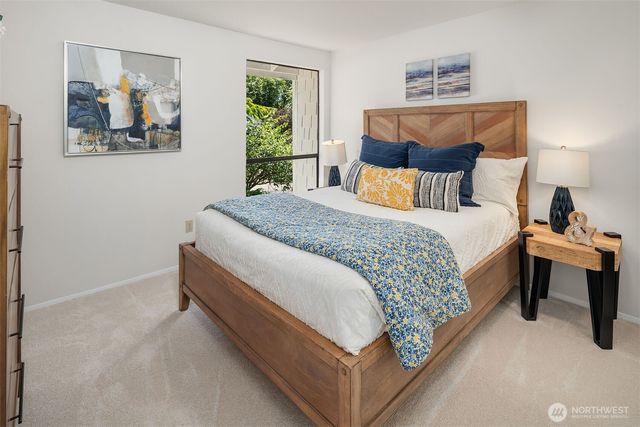 14428 SE 49th Street, Bellevue, WA 98006