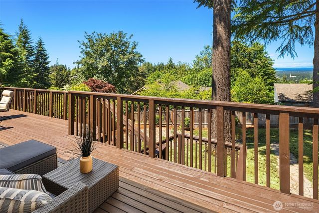 14428 SE 49th Street, Bellevue, WA 98006