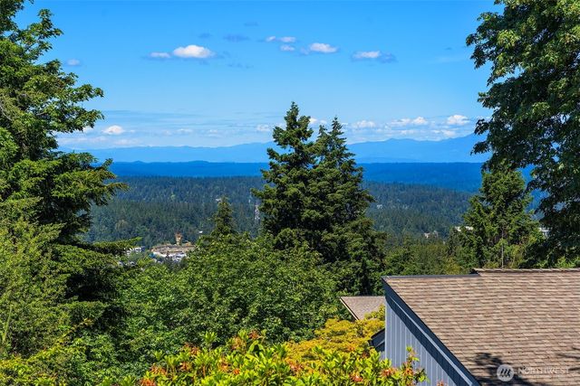 14428 SE 49th Street, Bellevue, WA 98006