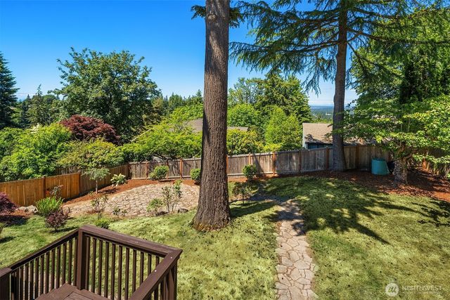 14428 SE 49th Street, Bellevue, WA 98006
