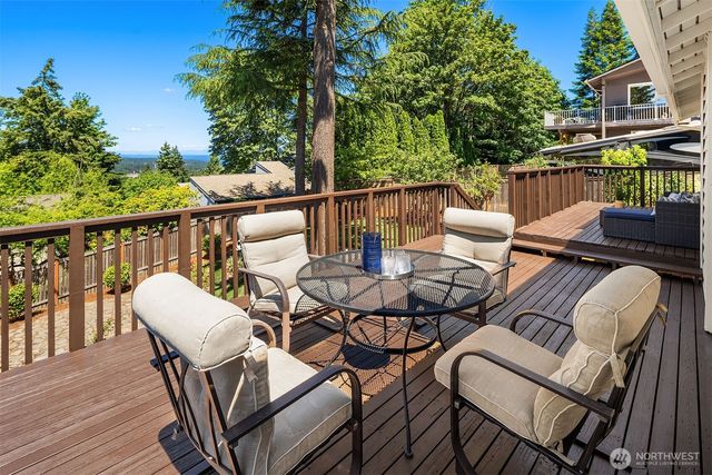 14428 SE 49th Street, Bellevue, WA 98006
