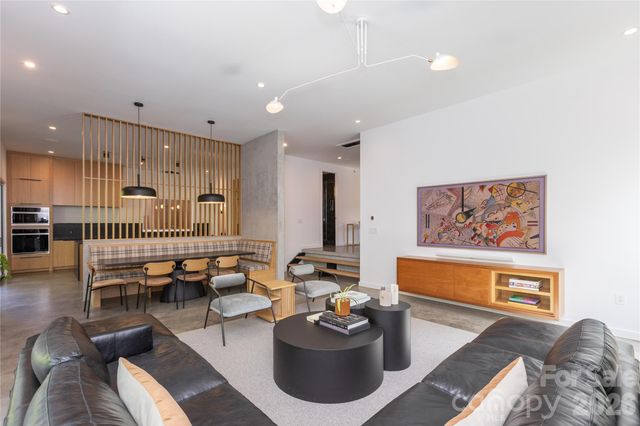 812 Herrin Avenue, Charlotte, NC 28205