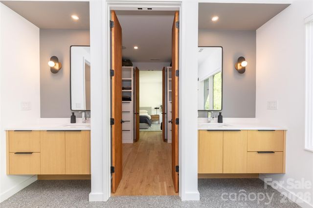 812 Herrin Avenue, Charlotte, NC 28205
