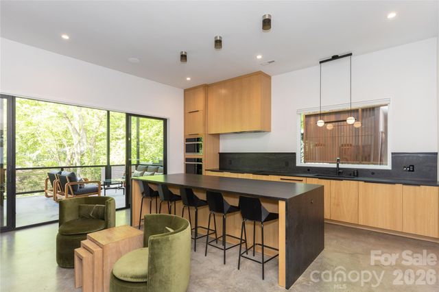 812 Herrin Avenue, Charlotte, NC 28205
