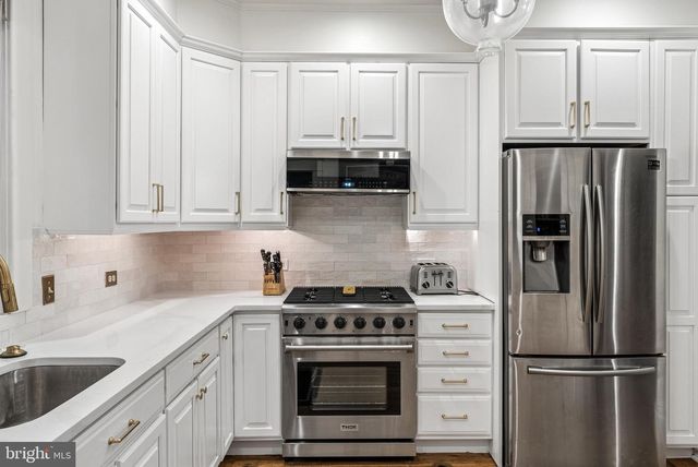 6900 PETWORTH RD, Baltimore, MD 21212