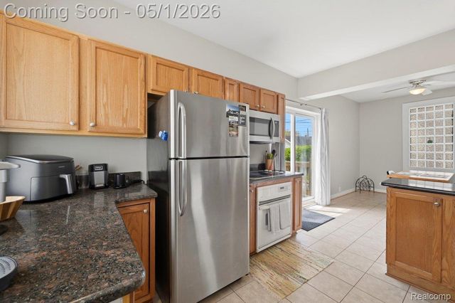 1373 Beaconsfield Avenue, Grosse Pointe Park, MI 48230