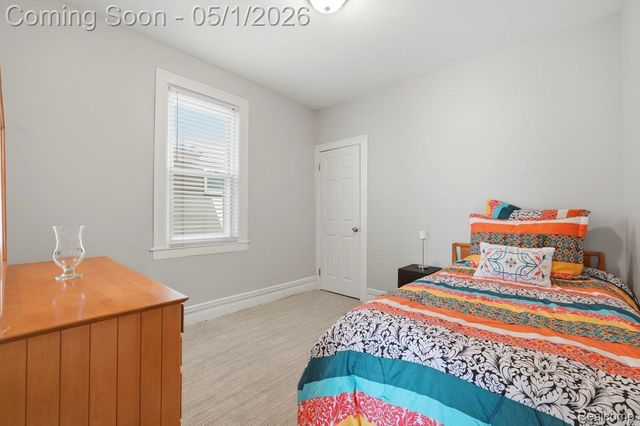 1373 Beaconsfield Avenue, Grosse Pointe Park, MI 48230