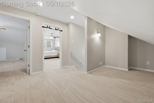 1373 Beaconsfield Avenue, Grosse Pointe Park, MI 48230