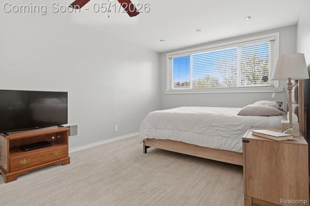 1373 Beaconsfield Avenue, Grosse Pointe Park, MI 48230