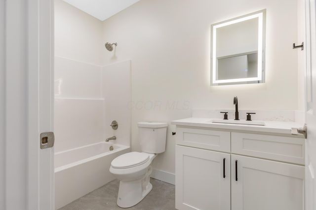 13310 Shell Beach Road NE, Thornville, OH 43076