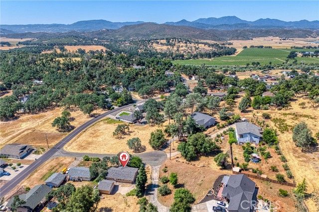 20250 Heartwood Court, Hidden Valley Lake, CA 95467