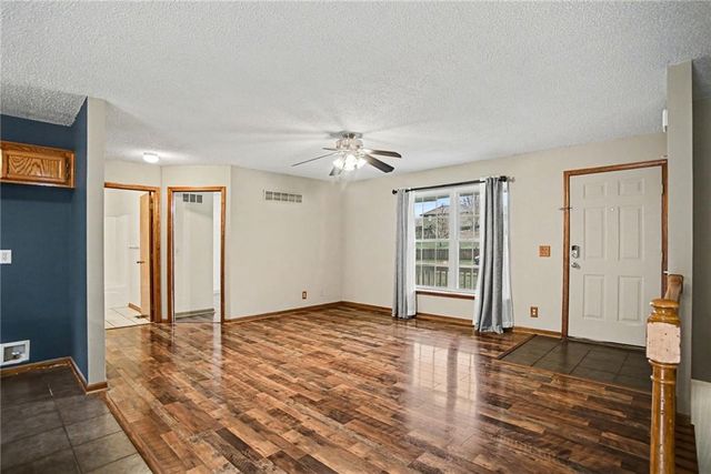 18600 Woodruff Street, Smithville, MO 64089