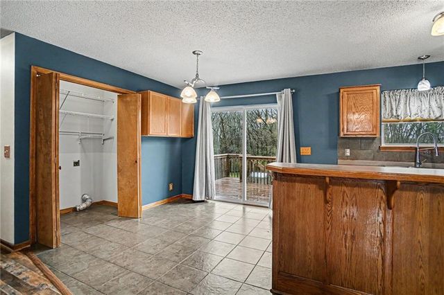 18600 Woodruff Street, Smithville, MO 64089