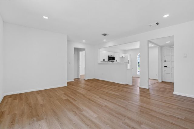 6510 Mardale Drive, Houston, TX 77016