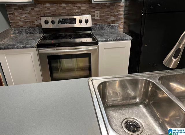 656 VALLEY CREST DRIVE, Birmingham, AL 35215