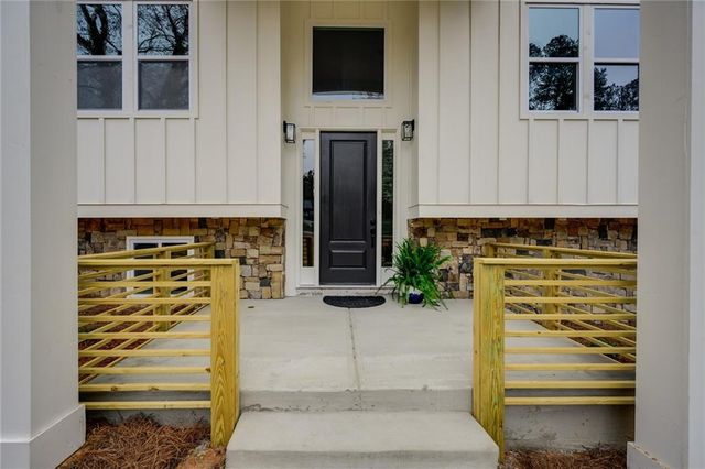 2295 Brandon NE Court, Marietta, GA 30066