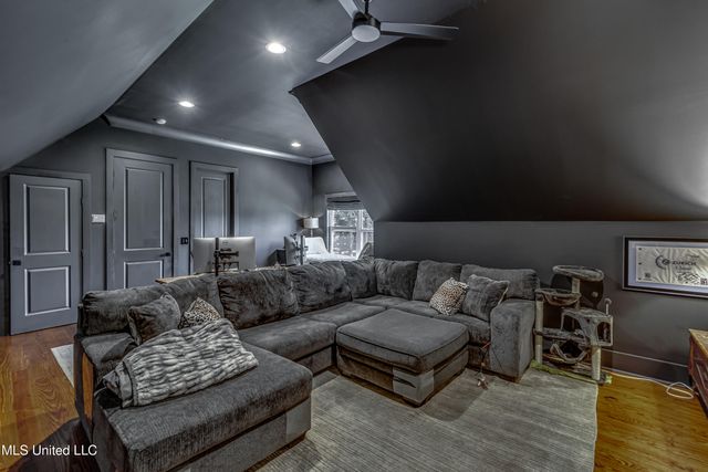 102 Silverleaf Drive, Madison, MS 39110