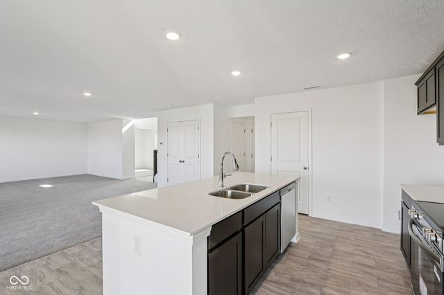 1730 N Meadow Brook Drive, Greenfield, IN 46140