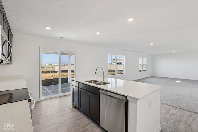 1730 N Meadow Brook Drive, Greenfield, IN 46140