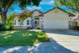 2925 E Eclipse Avenue, Fresno, CA 93720